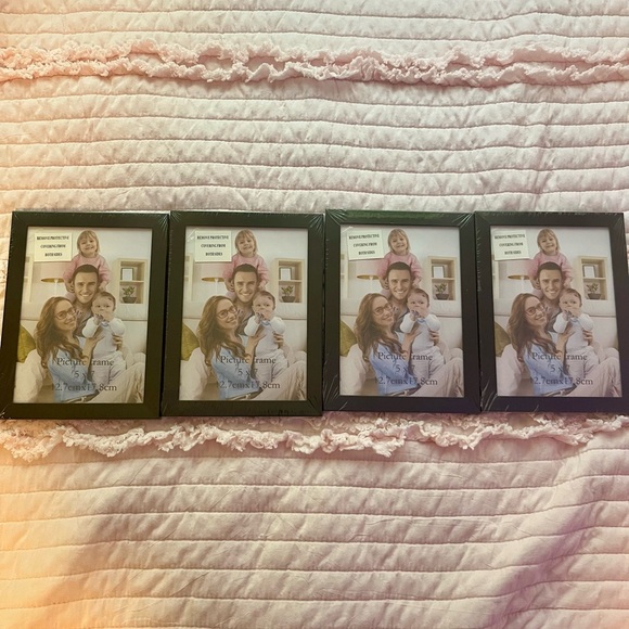 Black 5x7 Picture Frame Set of 4 - Picture 4 of 4